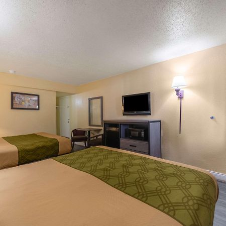 Econo Lodge San Marcos University Area Exterior foto